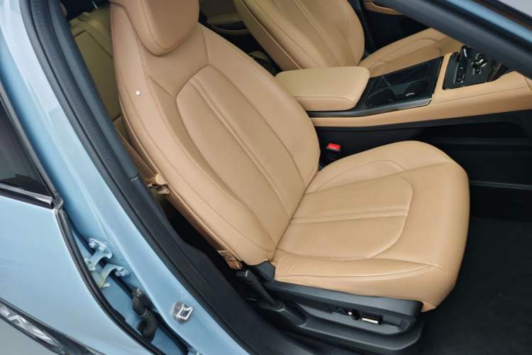 Used Nio ES6 2020 420 km Sport Edition Right Front Seat