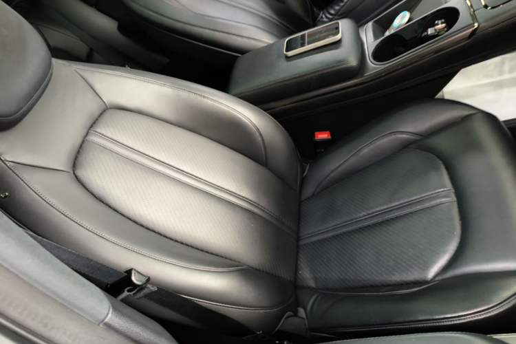 Used Nio ES6 2020 420 km Sport Edition Right Front Seat