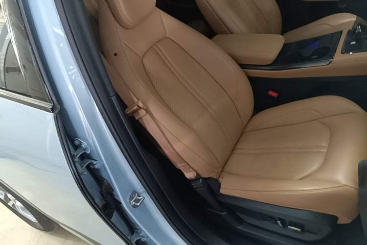 Used Nio ES6 2020 420 km Sport Edition Right Front Seat