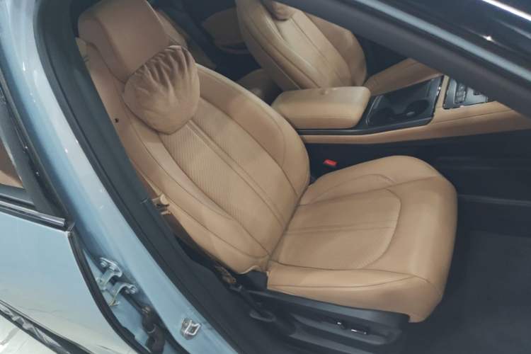 Used Nio ES6 2020 610 km Performance Version Right Front Seat