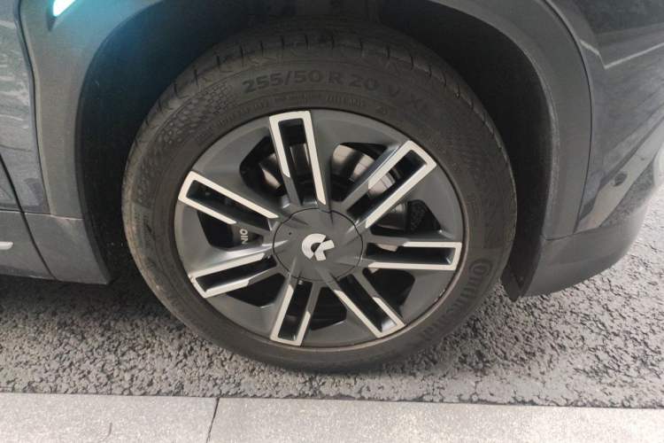 Used Nio ES6 2020 420 km Sport Edition Right Front Wheel Hub