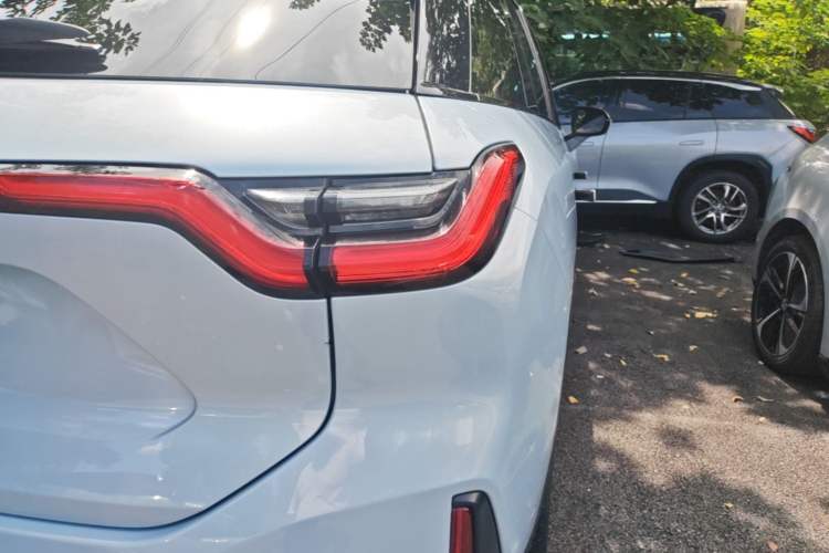 Used Nio ES6 2020 600 km Sport Edition Right Rear Taillight