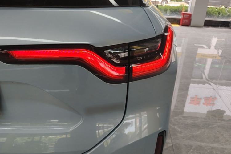 Used Nio ES6 2020 600 km Sport Edition Right Rear Taillight
