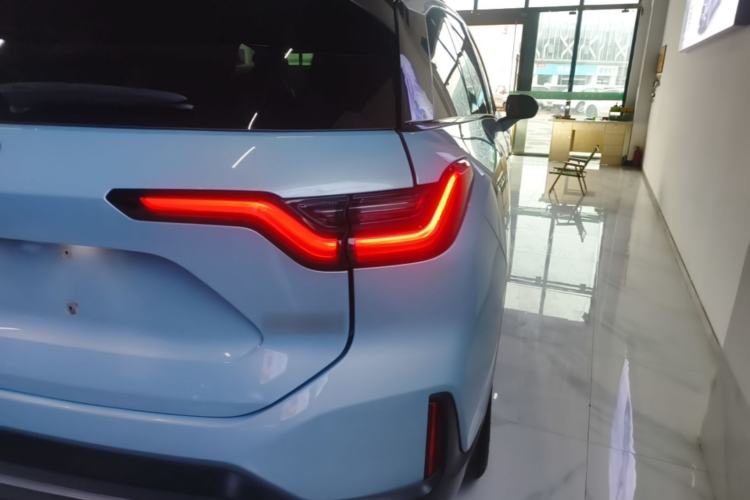 Used Nio ES6 2020 430 km Signature Edition Right Rear Taillight
