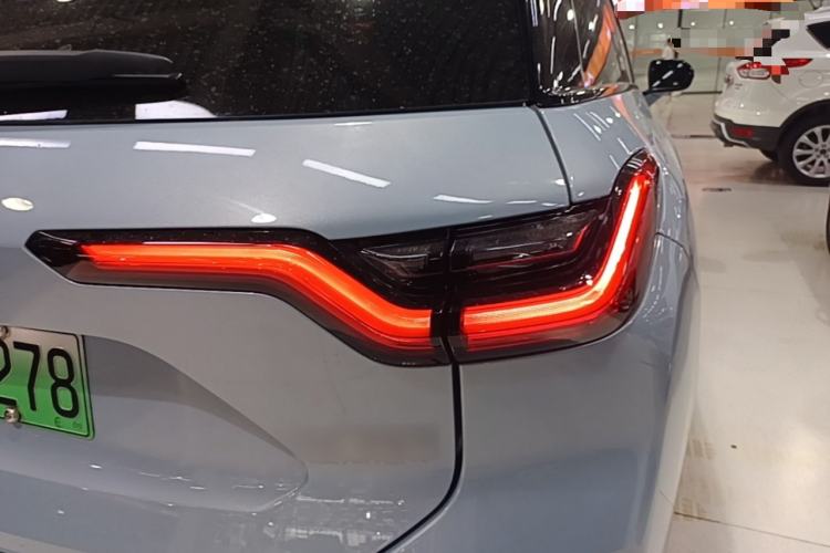 Used Nio ES6 2020 610 km Performance Version Right Rear Taillight