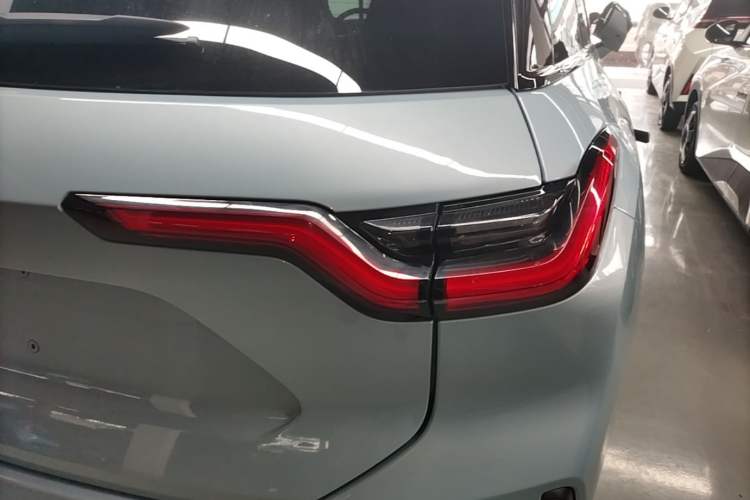 Used Nio ES6 2020 430KM Performance Version Right Rear Taillight