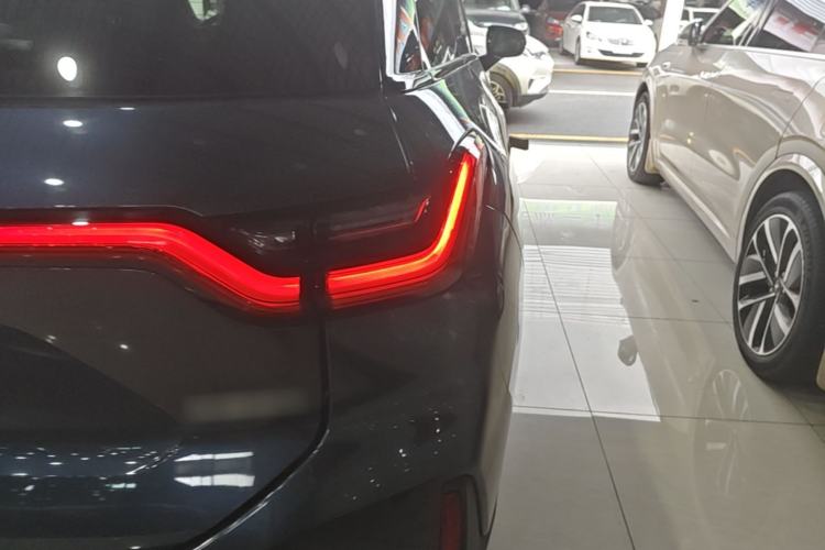 Used Nio ES6 2020 600 km Sport Edition Right Rear Taillight