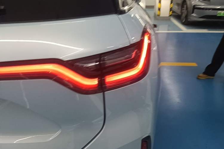 Used Nio ES6 2020 430KM Performance Version Right Rear Taillight