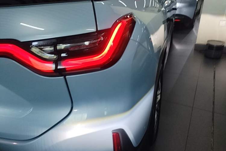 Used Nio ES6 2020 420 km Sport Edition Right Rear Taillight