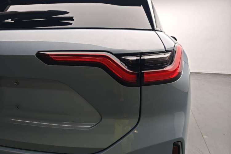 Used Nio ES6 2020 420 km Sport Edition Right Rear Taillight