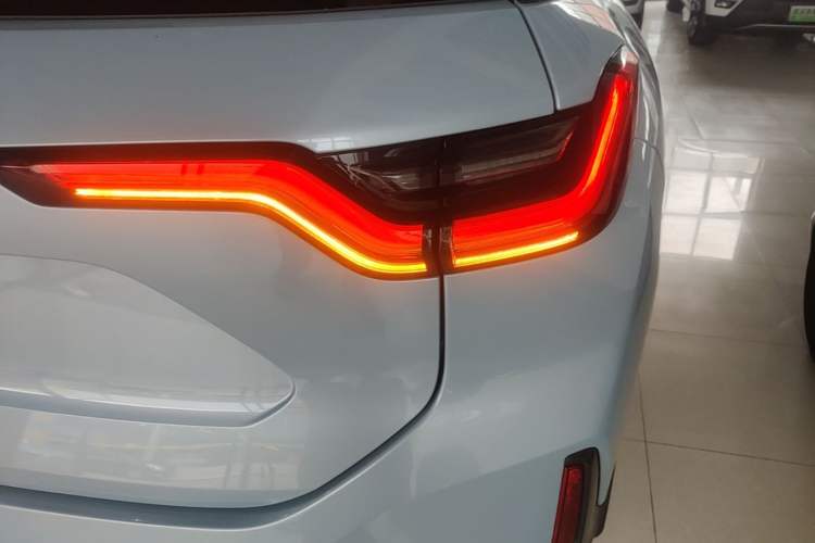 Used Nio ES6 2020 420 km Sport Edition Right Rear Taillight