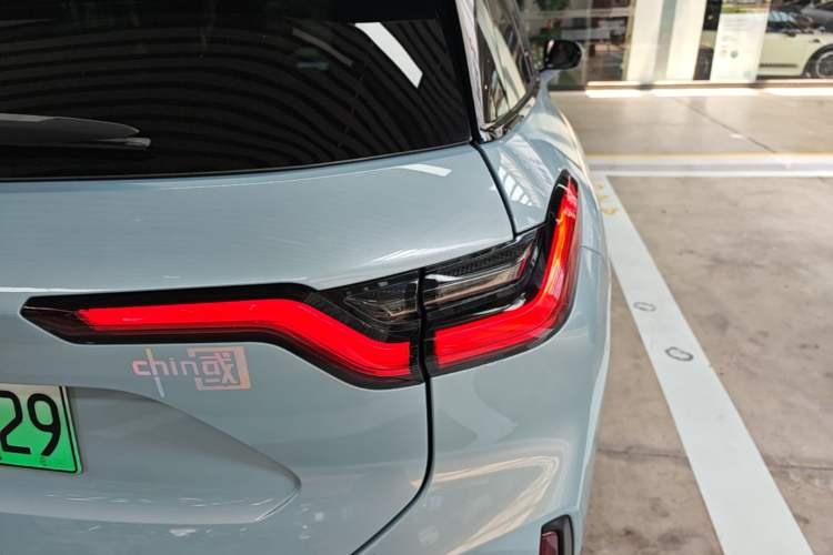 Used Nio ES6 2020 430KM Performance Version Right Rear Taillight