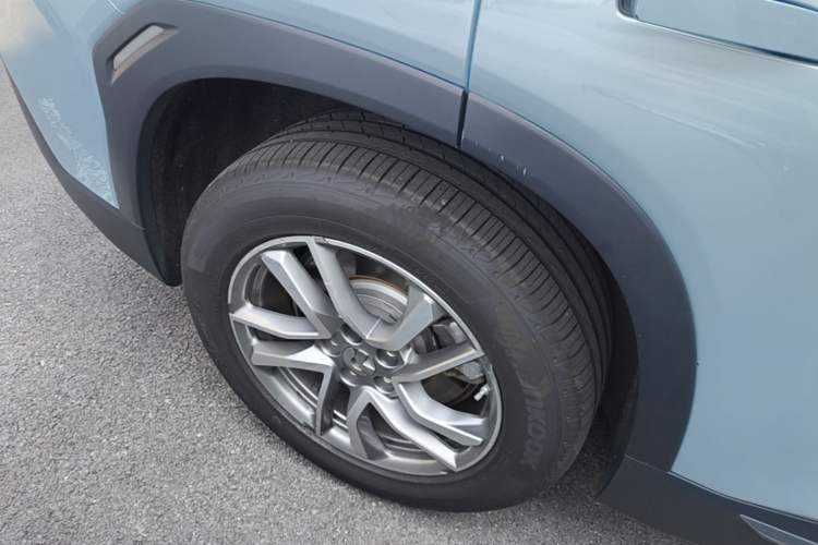 Used Nio ES6 2020 420 km Sport Edition Right Rear Wheel Hub