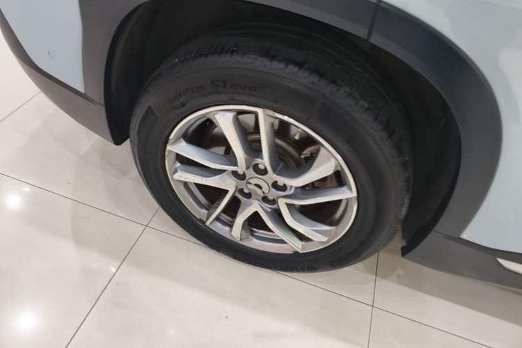 Used Nio ES6 2020 420 km Sport Edition Right Rear Wheel Hub