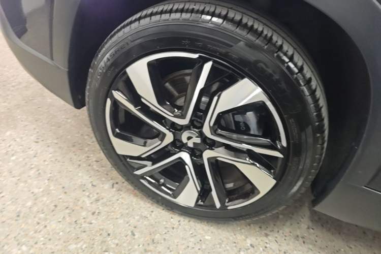 Used Nio ES6 2020 430KM Performance Version Right Rear Wheel Hub