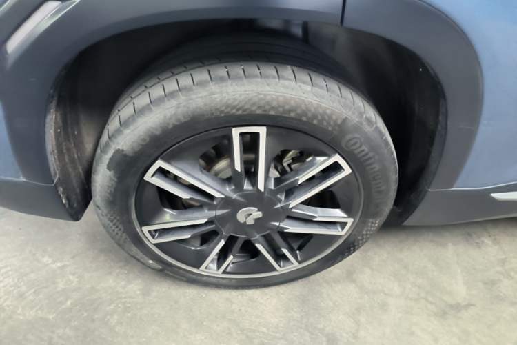 Used Nio ES6 2020 420 km Sport Edition Right Rear Wheel Hub