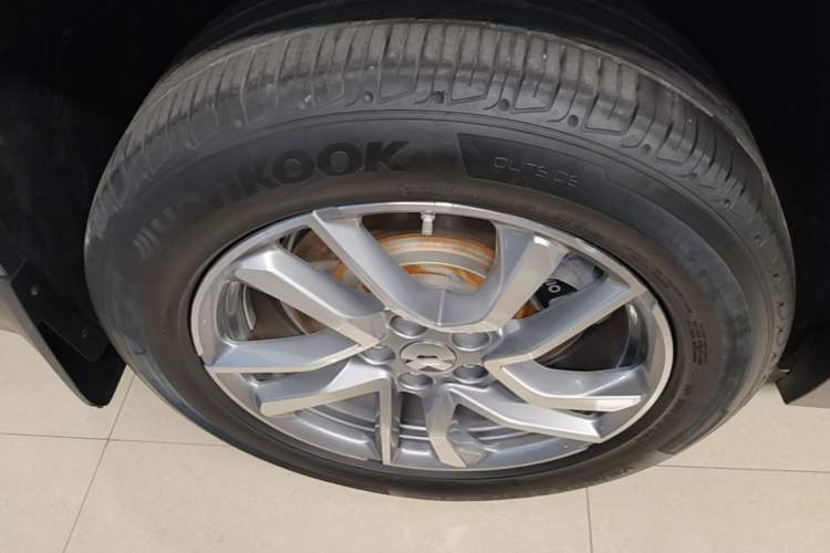 Used Nio ES6 2020 455KM Sport Edition Right Rear Wheel Hub