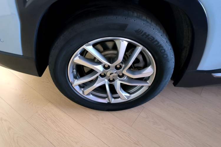 Used Nio ES6 2020 610 km Performance Version Right Rear Wheel Hub