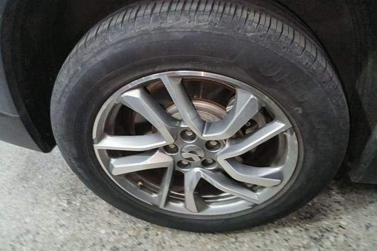 Used Nio ES6 2020 455KM Sport Edition Right Rear Wheel Hub