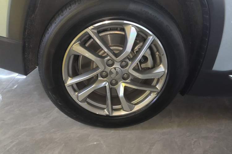 Used Nio ES6 2020 420 km Sport Edition Right Rear Wheel Hub