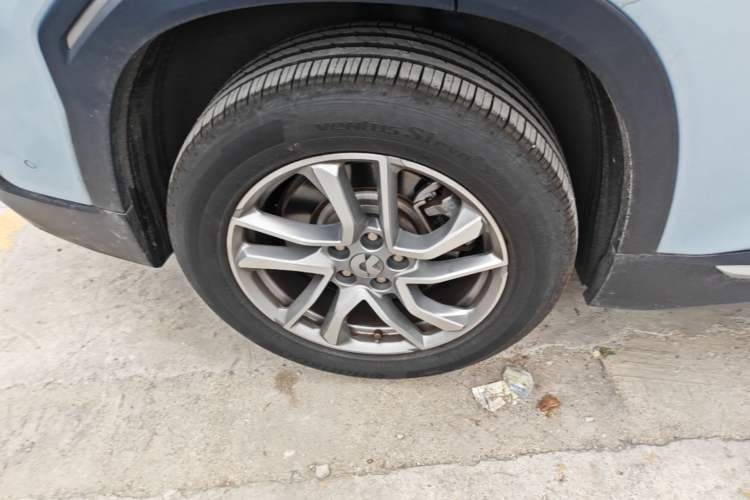 Used Nio ES6 2020 420 km Sport Edition Right Rear Wheel Hub