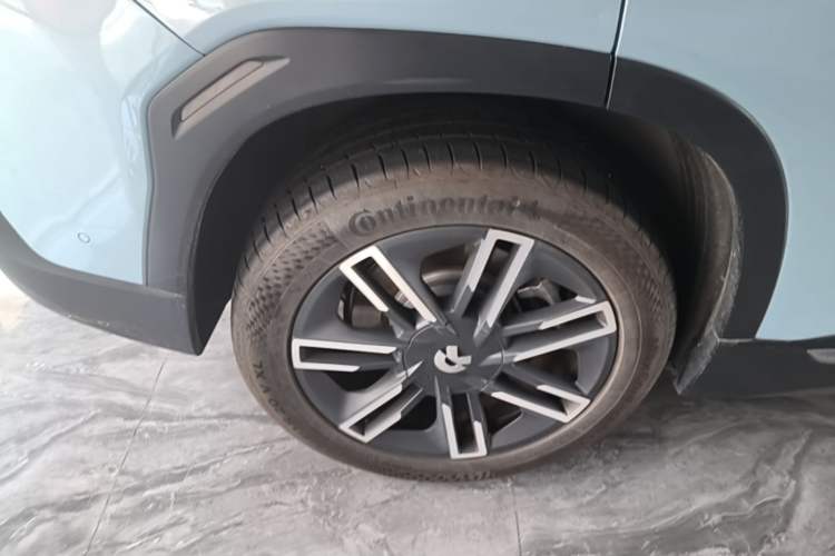 Used Nio ES6 2020 600 km Sport Edition Right Rear Wheel Hub