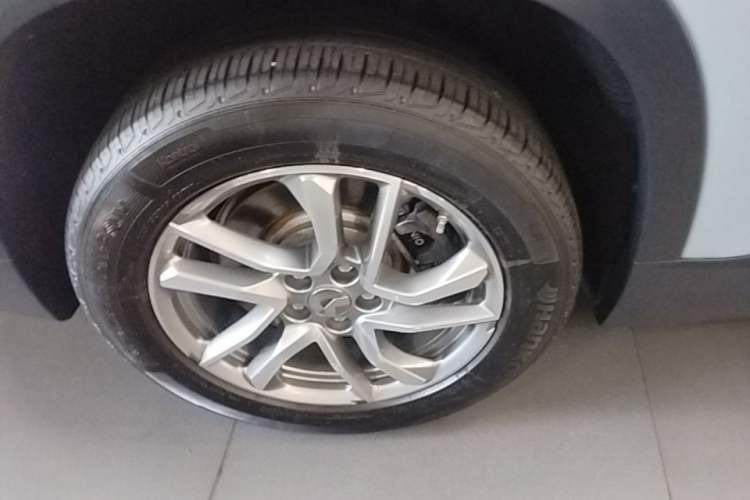 Used Nio ES6 2020 420 km Sport Edition Right Rear Wheel Hub