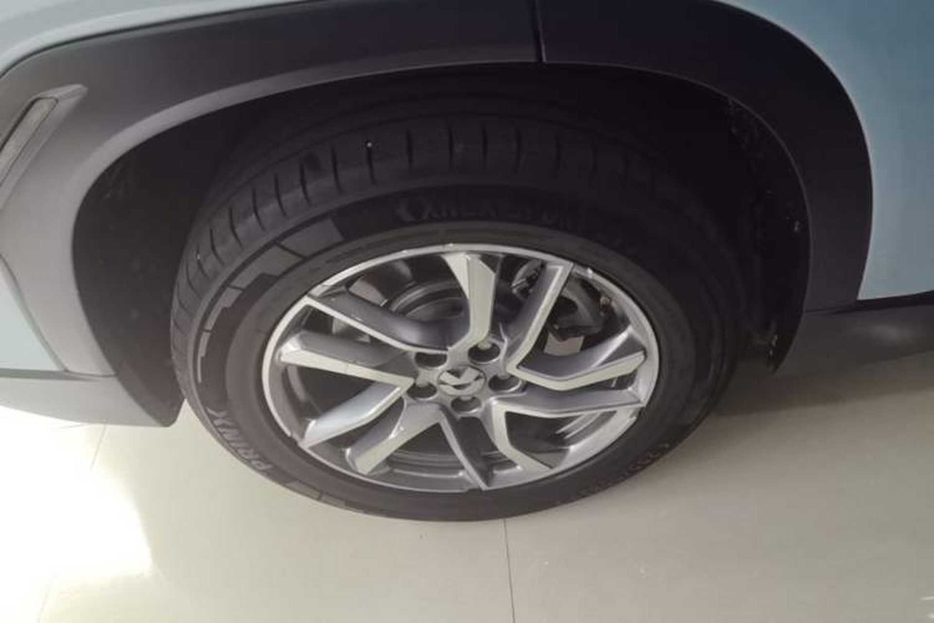 Used Nio ES6 2020 420 km Sport Edition Right Rear Wheel Hub