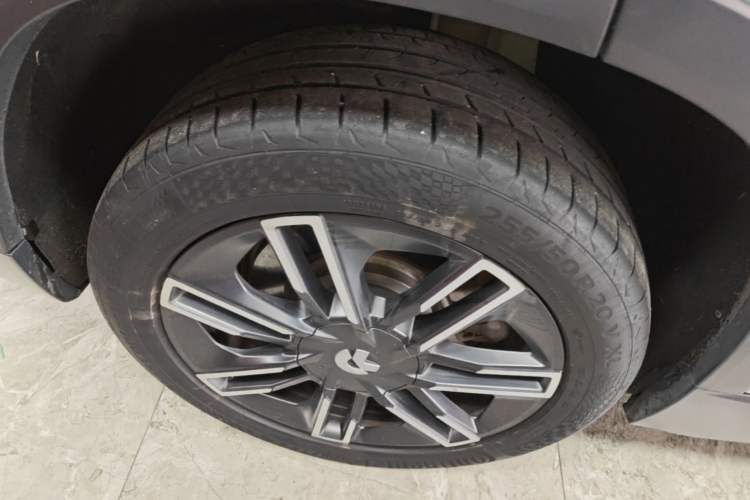 Used Nio ES6 2020 455KM Sport Edition Right Rear Wheel Hub