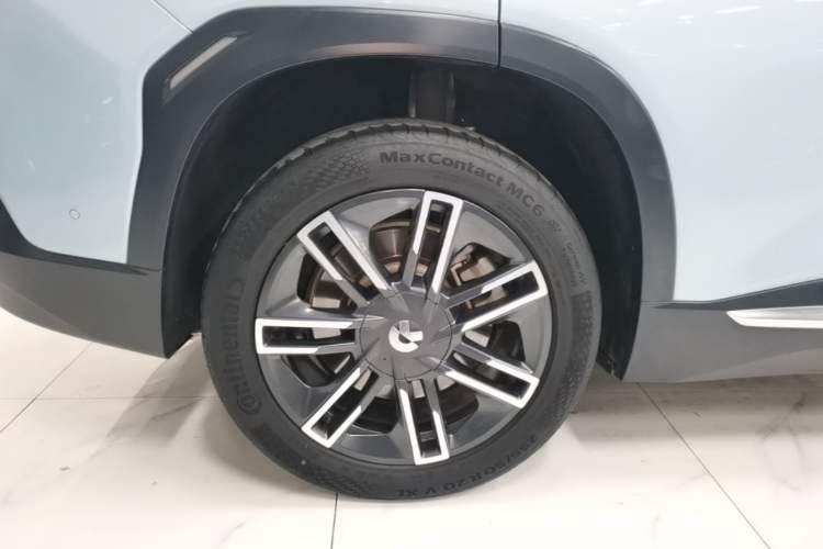 Used Nio ES6 2020 420 km Sport Edition Right Rear Wheel Hub