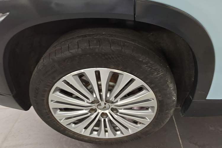 Used Nio ES6 2020 455KM Sport Edition Right Rear Wheel Hub