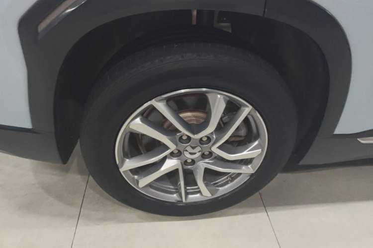 Used Nio ES6 2020 610 km Performance Version Right Rear Wheel Hub