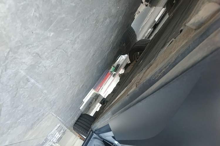 Used Nio ES6 2020 420 km Sport Edition Right Side Sill