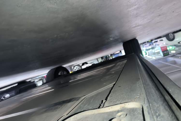 Used Nio ES6 2020 420 km Sport Edition Right Side Sill