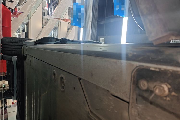 Used Nio ES6 2020 420 km Sport Edition Right Side Sill