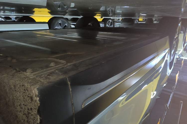 Used Nio ES6 2020 420 km Sport Edition Right Side Sill
