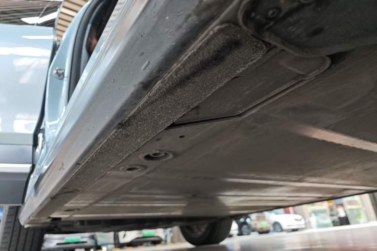 Used Nio ES6 2020 430KM Performance Version Right Side Sill
