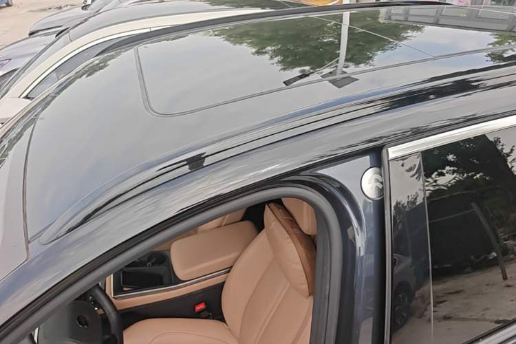 Used Nio ES6 2020 420 km Sport Edition Roof