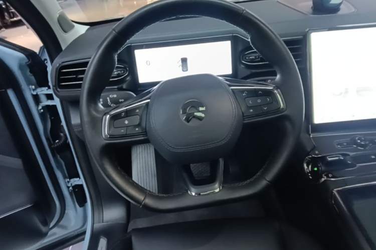 Used Nio ES6 2020 610 km Performance Version Steering Wheel