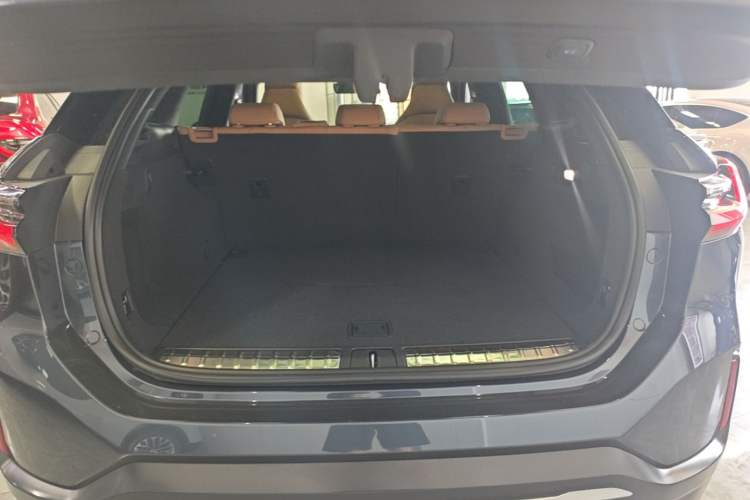 Used Nio ES6 2020 430KM Performance Version Trunk