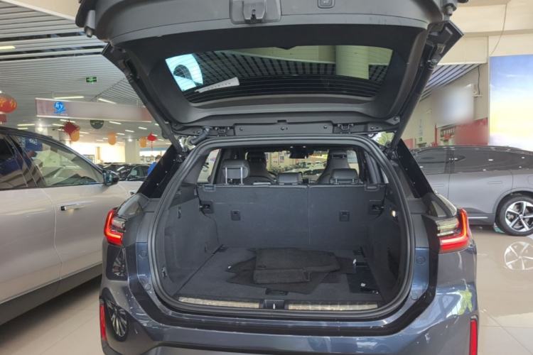Used Nio ES6 2020 430 km Signature Edition Trunk
