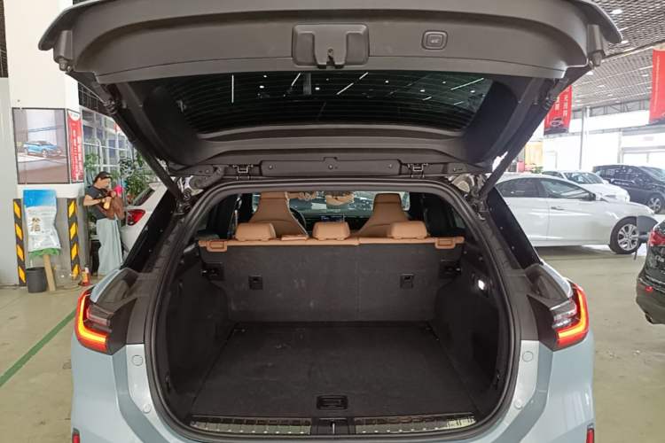 Used Nio ES6 2020 420 km Sport Edition Trunk
