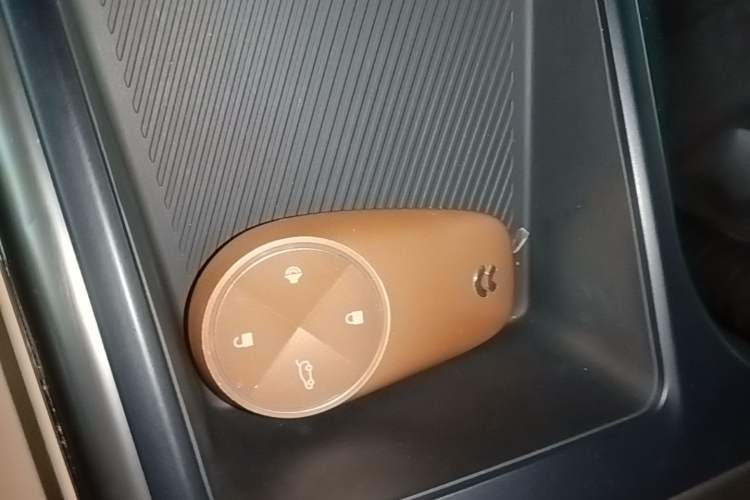 Used Nio ES6 2020 465 km Performance Version Vehicle Key
