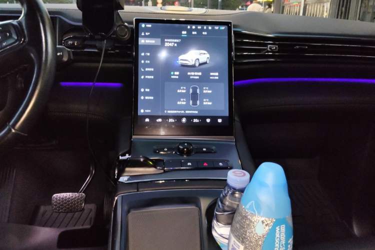 Used Nio ES6 2020 430KM Performance Version Audio And AC Panel