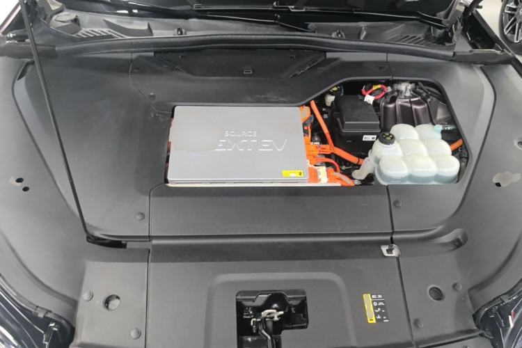 Used Nio ES6 2020 430KM Performance Version Engine Bay