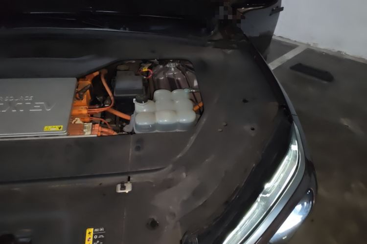 Used Nio ES6 2020 420 km Sport Edition Engine Bay Left
