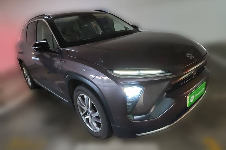 Used Nio ES6 2020 420 km Sport Edition Front Right 45 Deg