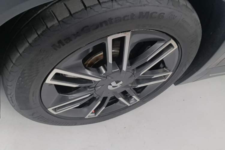 Used Nio ES6 2020 430KM Performance Version Left Front Wheel Hub