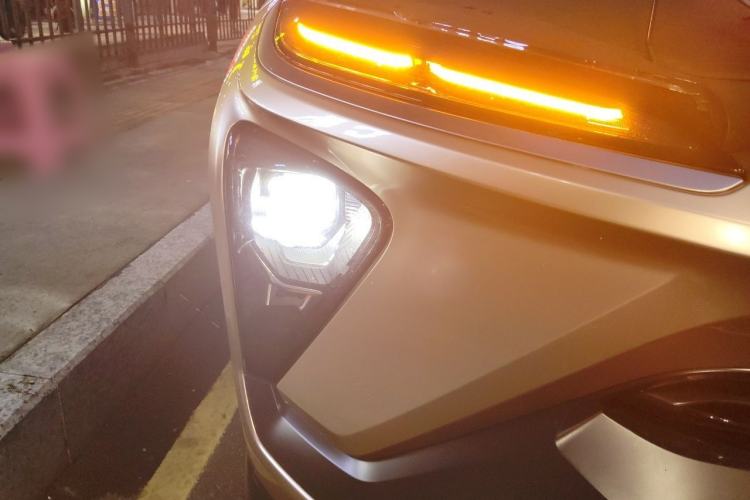 Used Nio ES6 2020 430KM Performance Version Right Front Headlight