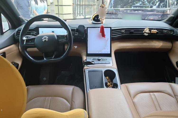 Used Nio ES6 2020 600 km Sport Edition Center Console